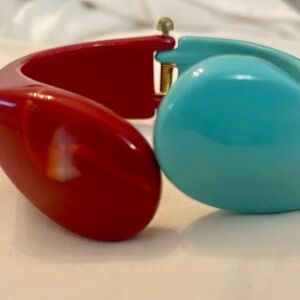 ✨ Angela Caputi Giuggiù Resin Clamper Bracelet — Turquoise & Red